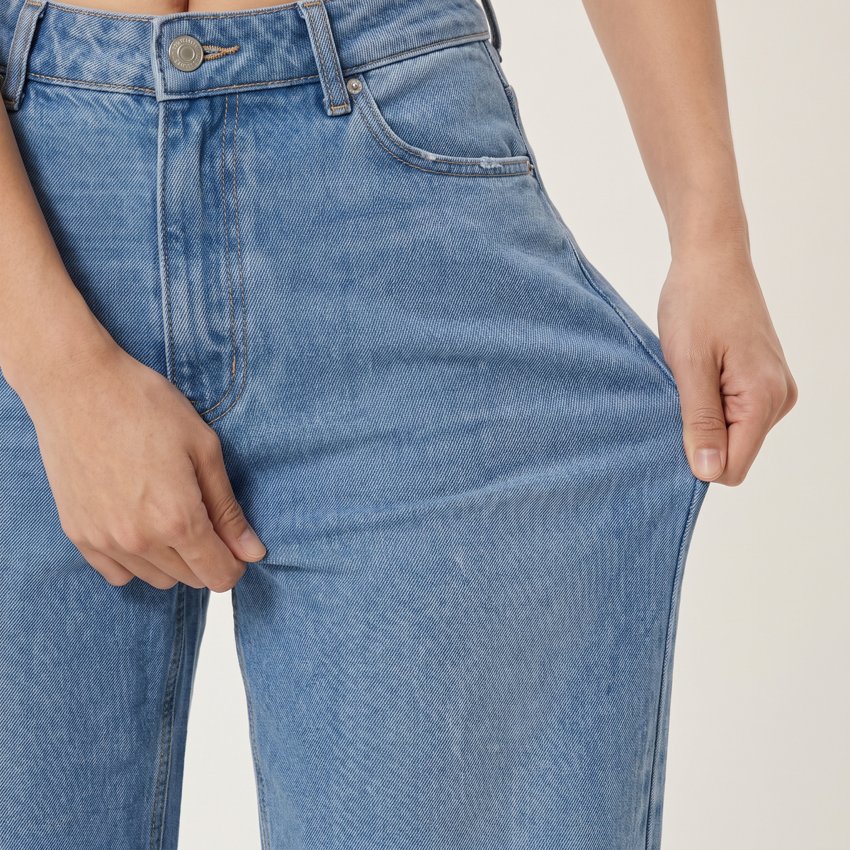 FinallyLong™ Wide-Leg Jeans