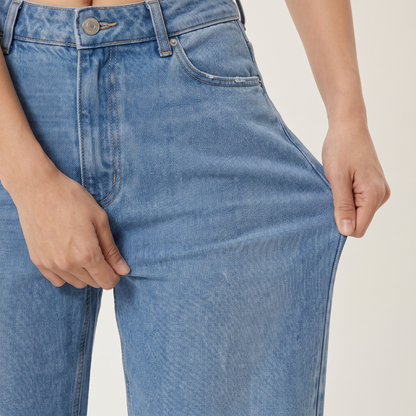 FinallyLong™ Wide-Leg Jeans